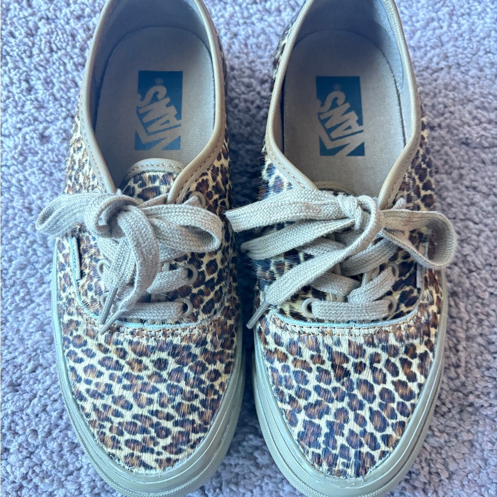 Vans Leopard Pony size 7